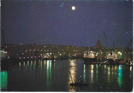 POSTAL L01208: Vista nocturna del puerto de Malta