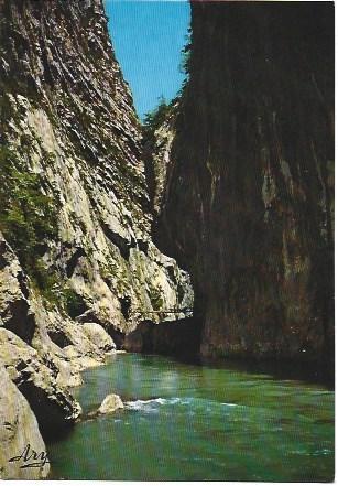 POSTAL L00810: Grutas de Verdon