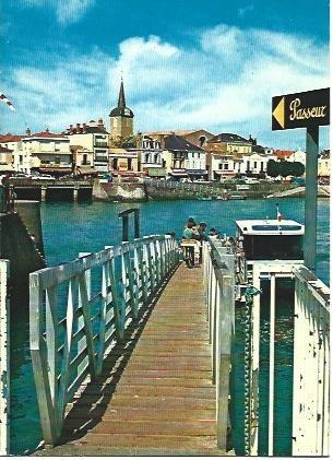 POSTAL L00811: Embarcadero de Les Sables d'Olonne