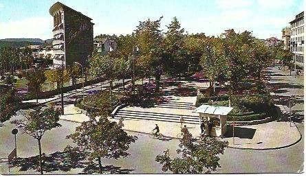 POSTAL L00887: Antiguo Paseo del General Franco de Jaca