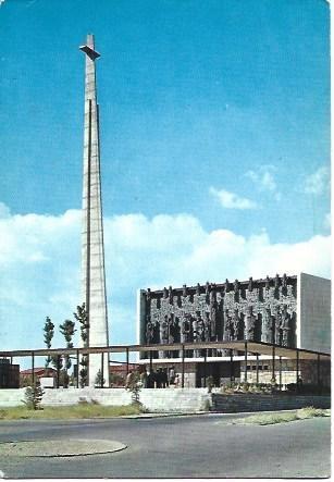 POSTAL L00767: Santuario de la Virgen del Camino en Leon