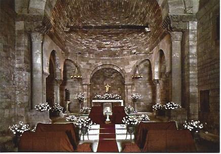 POSTAL L02334: Porqueres. Interior de la iglesia
