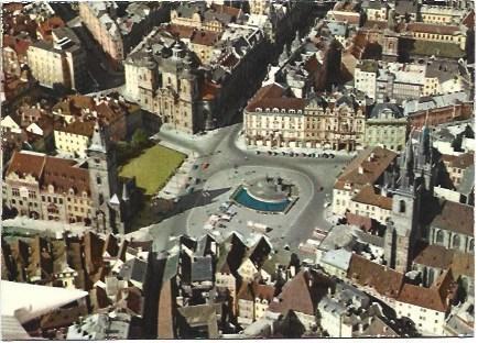 POSTAL L02193: Vista aerea de la Plaza de la Villa en Praga