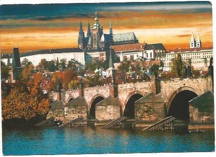 POSTAL L02196: Puente Charles en Praga