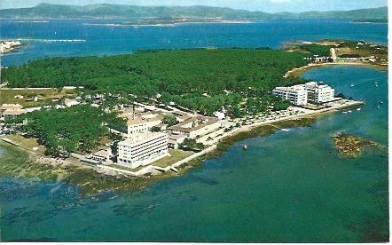 POSTAL L02545: Isla de La Toja. Vista aerea