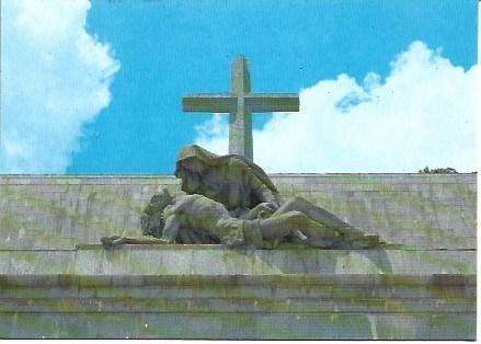 POSTAL L02584: Escultura de la Piedad en el Valle de los Caidos