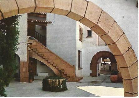 POSTAL L02393: Plaza Romanica en Roda de Bara