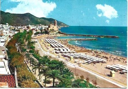 POSTAL L02411: Playa de Oro en Sitges