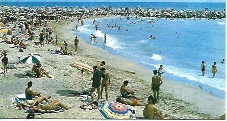 POSTAL L02375: Playa de El Masnou, Barcelona