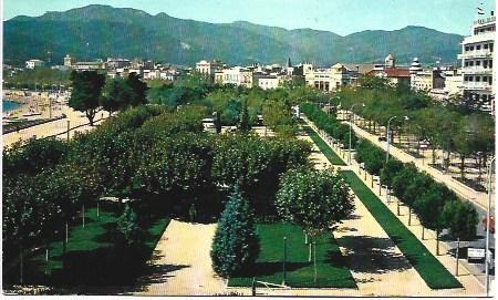 POSTAL L02378: Jardines en Sant Feliu de Guixols