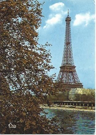 POSTAL L01676: Paris. Vista panoramica de la Tour Eiffel
