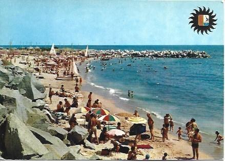 POSTAL L01776: Playa de Vilassar de Mar y escollera