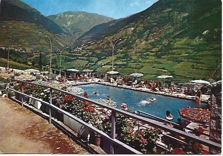 POSTAL L01752: Piscina y valle de Gausach, Lleida