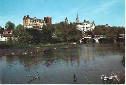 POSTAL L01979: Castillo de Pau, Francia