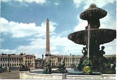 POSTAL L01992: Paris. Plaza de la Concordia