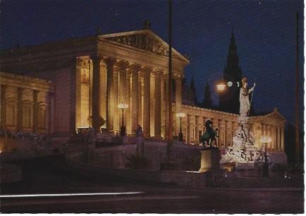POSTAL L01947: Viena. Parlamento de noche