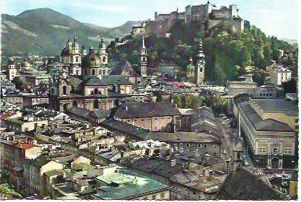 POSTAL L01951: Vista general del Castillo de Salzburgo