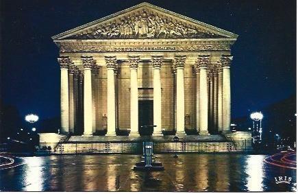POSTAL L02008: Vista nocturna de La Madeleine de Paris