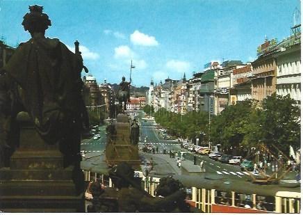 POSTAL L01854: Plaza San Wesceslao en Praga