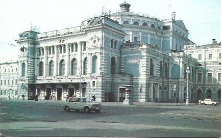 POSTAL L01819: Palacio en Rusia