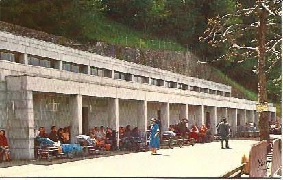 POSTAL L01837: Las piscinas de Lourdes