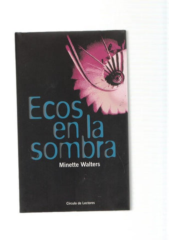 Ecos en la sombra