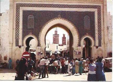 POSTAL L03329: Fez. Puerta de Boujejoud