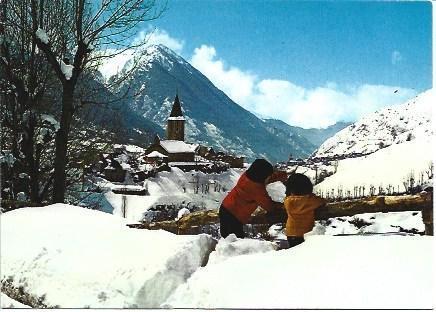 POSTAL L03547: Vista de Salardu en el Pirineo Catalan
