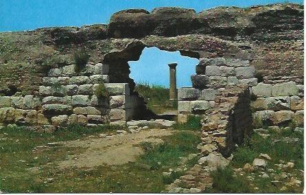 POSTAL L03585: Puerta de la colonia romana de Empuries