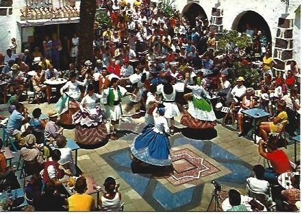 POSTAL L03382: Baile tipico de las Palmas de Gran Canaria