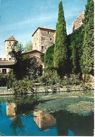 POSTAL L02812: Monasterio de Poblet. Patio interior
