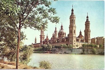 POSTAL L03079: Zaragoza. El Pilar y el Ebro