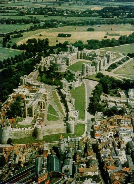 LAMINA V11397: Castillo de Windsor, Gran Bretaña