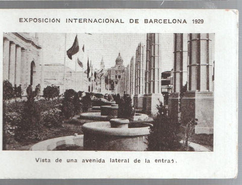 Cromo numero 06: Exposicion Internacional de Barcelona 1929:  Vista avenida lateral de las entradas