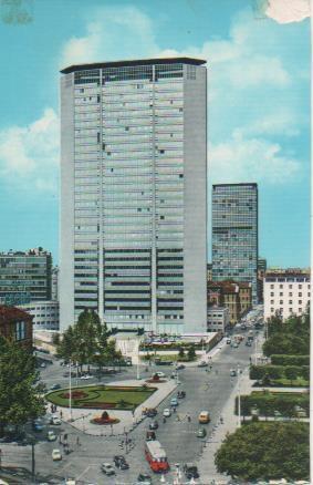 Postal E06796: Milano. Piazza Duca d'Aosta