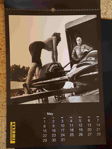 Calendario: Pirelli 2014, Helmut Newton (1986). The Pirelli Calendar 50th Anniversary