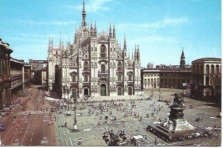 POSTAL L03863: Piazza del Duomo en Milan
