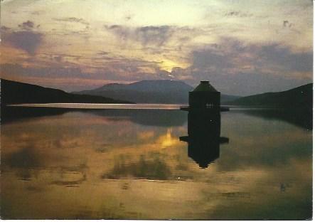POSTAL L03681: Puesta de sol en Llyn Colyn 