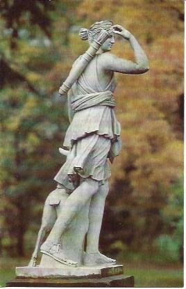 POSTAL L04199: Estatua de Diana