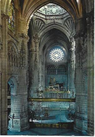 POSTAL L04150: Catedral de Burgos, nave transversal