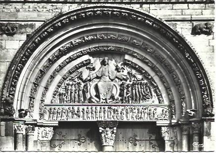 POSTAL L04279: Iglesia de Vezelay