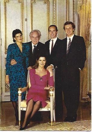 POSTAL L04269: Familia Real de Monaco