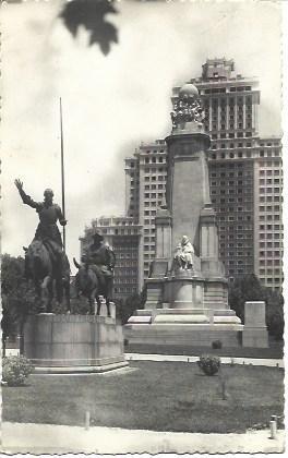 POSTAL L04008: Monumento a Cervantes de Madrid