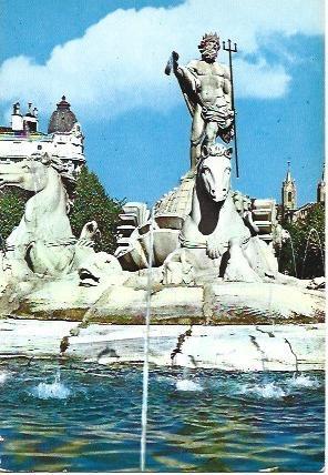 POSTAL L04029: Fuente de Neptuno en Madrid