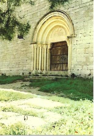 POSTAL L04103: Portico de la iglesia de Siurana, Tarragoona