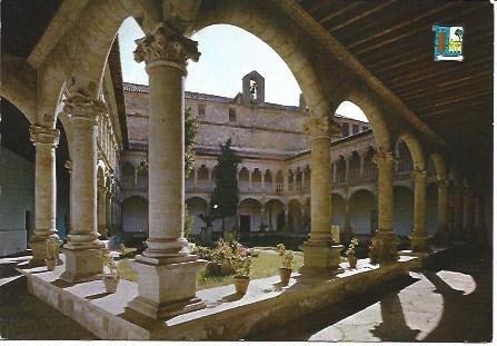 POSTAL L04068: Patio del Convento de las Dueñas en Salamanca