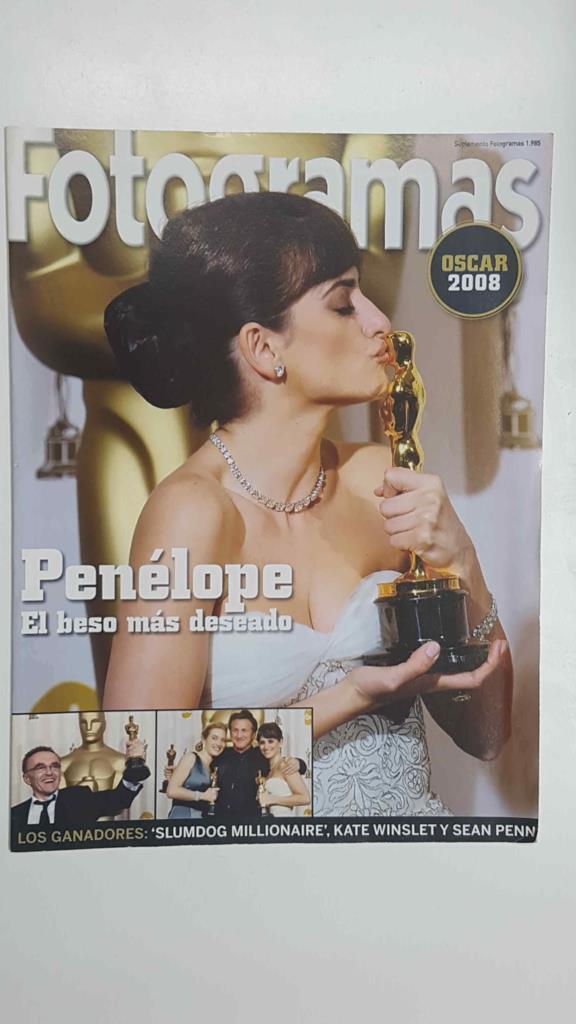 Suplemento del numero de Fotogramas 1985: Portada Penelope Cruz - el beso más deseado. Oscar 2008