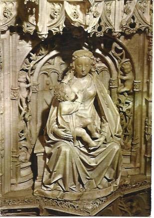 POSTAL L04581: La Virgen amamantando al Niño en la Cartuja de Miraflores en Burgos