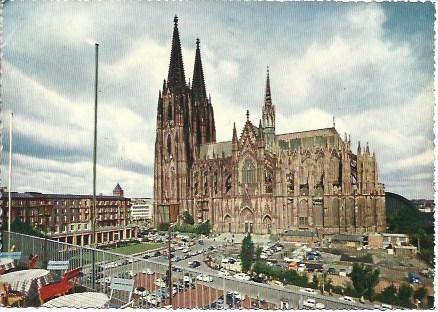 POSTAL L04377: Catedral y rio en Colonia, Alemania