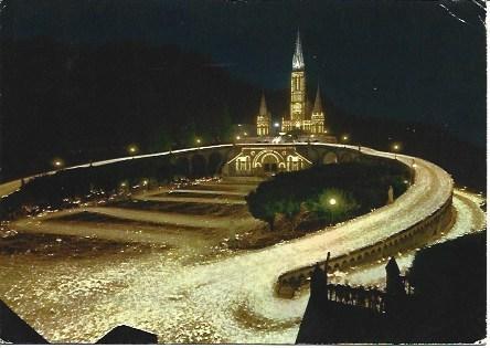 POSTAL L04333: Basilica iluminada de Lourdes